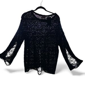 1.4.3. Story by Line Up Sz. Med Black Chunky Crocheted Sweater NWT